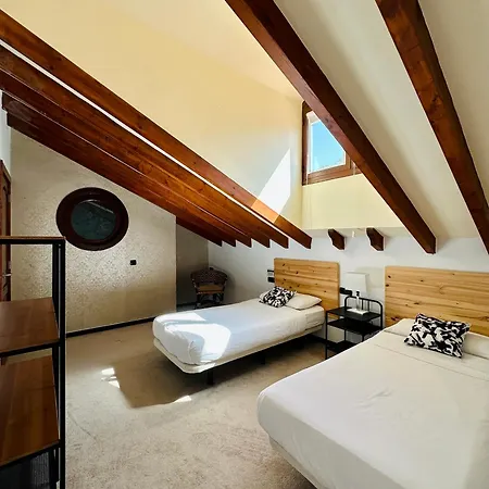 Moraditas, Con Piscina Privada