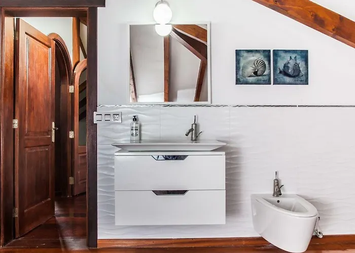 Moraditas, Con Piscina Privada Semesterbostad