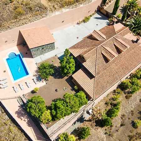 Moraditas, Con Piscina Privada Semesterbostad